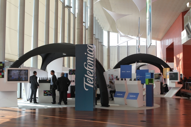 Skywalk Rolls Out X-GLOO Product Introduction in Spain
