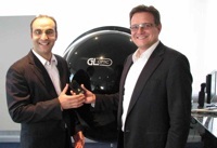 Michael Gall, CEO at Just Normlicht (to the right) welcomes competent recruitment: Abdel H. Naji,