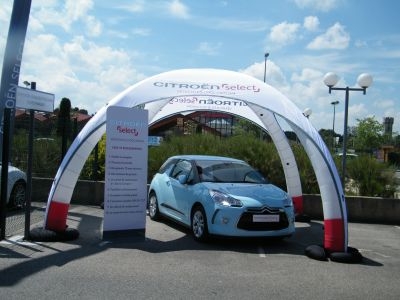 Citroen showcase under the X-GLOO tent