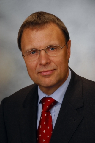 Siempelkamp Machinery and Plant Construction: New managing director is added to the company manageme