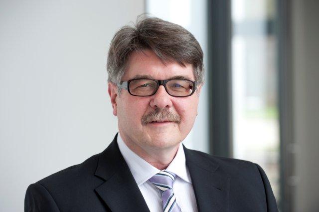 Rolf Blumenthal, Senior Director of Consulting & Product Management, Werum Software & Systems AG Rolf Blumenthal, Senior Director of Consulting & Product Management, Werum Software & Systems AG