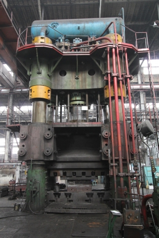 Siempelkamp modernizes water-hydraulic presses in Russia Siempelkamp modernizes water-hydraulic presses in Russia