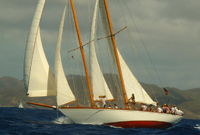 Classic Yacht Vixen II Classic Yacht Vixen II