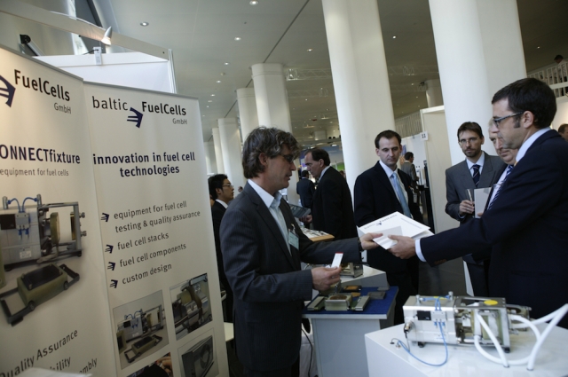 f-cell trade fair in Stuttgart: energy solutions with hydrogen and fuel cells f-cell trade fair in Stuttgart: energy solutions with hydrogen and fuel cells