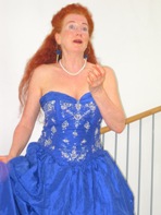 Dr. Karin Wettig Singing...