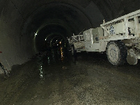 Entry into the tunnel between Place du premier Mai and Khelifa Boukhalfa