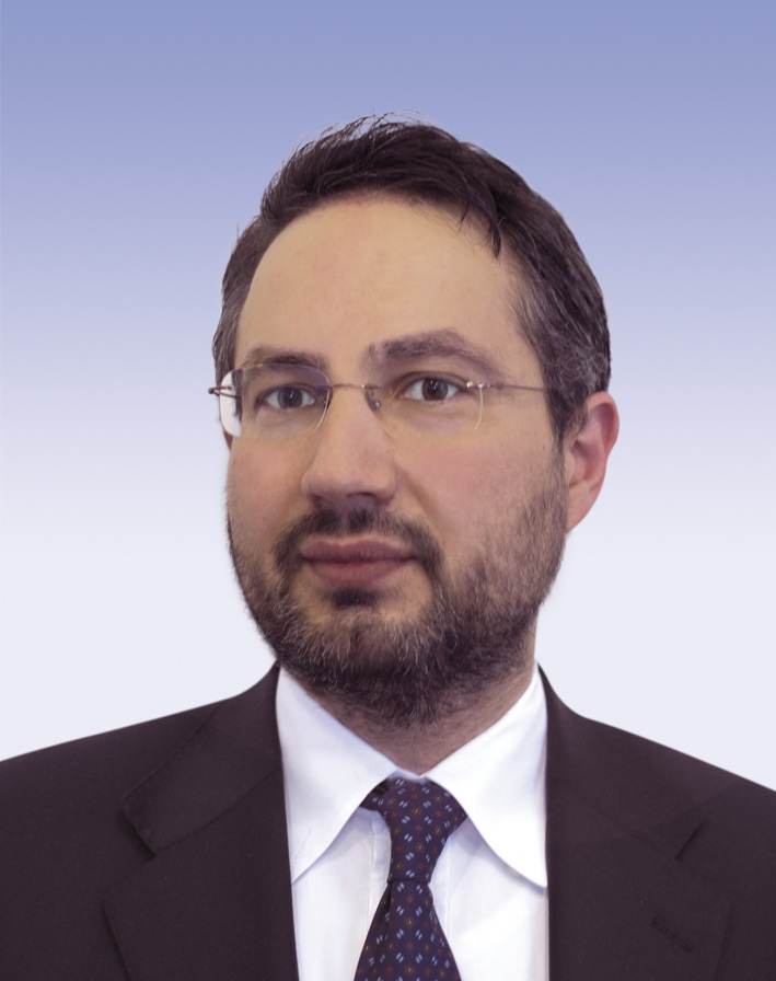 Self-written solution versus standard software: three risks which should be ruled out in database ar
