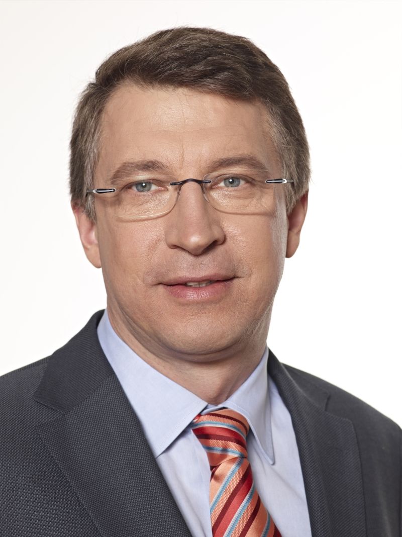 fidis Dr. Reiner Hirschberg Managing Director Technology and Development