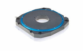 M-660 Rotationstisch mit Piezoultraschallmotoren für extrem flachen Bauraum