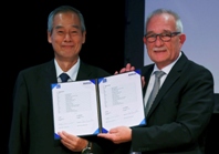 Dr Junji Nomura, President of IEC and Dr Bernhard Thies, President of CENELEC Dr Junji Nomura, President of IEC and Dr Bernhard Thies, President of CENELEC