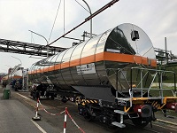 Sasol Tankcontainer for ethylene oxide transports equipped with aJour ATEX Compact Sensor Telematics Sasol Tankcontainer for ethylene oxide transports equipped with aJour ATEX Compact Sensor Telematics
