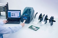 Exchanging roll holders in the easiest way Exchanging roll holders in the easiest way