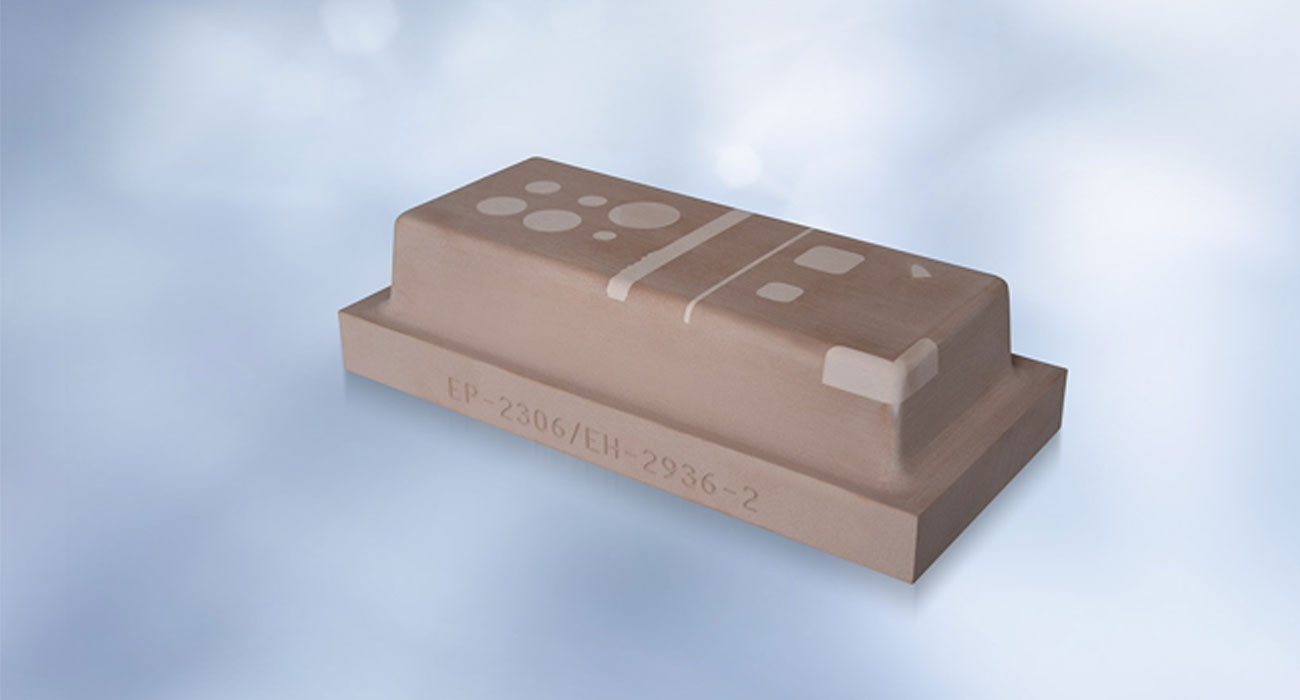 The new RAKU® TOOL epoxy repair pastes for board materials. The new RAKU® TOOL epoxy repair pastes for board materials.