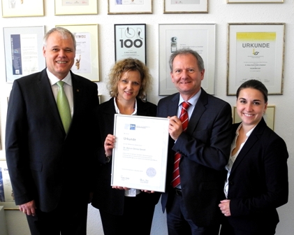 f.l.t.r. Senator h.c. Gerhard R. Daiger MD, Beate Daiger, Dr. Uwe Böhm MD IHK, Katja Wieczorek AM