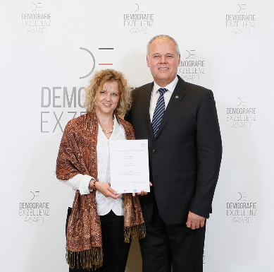 Beate Daiger, Senator h.c. Gerhard R. Daiger Managing Director Dr. Walser Dental / Picture: BDU 