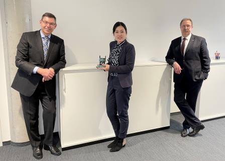 Gernot-Alois Feiel (left), Yanfang Sun (middle) and Richard Ongherth (right) 