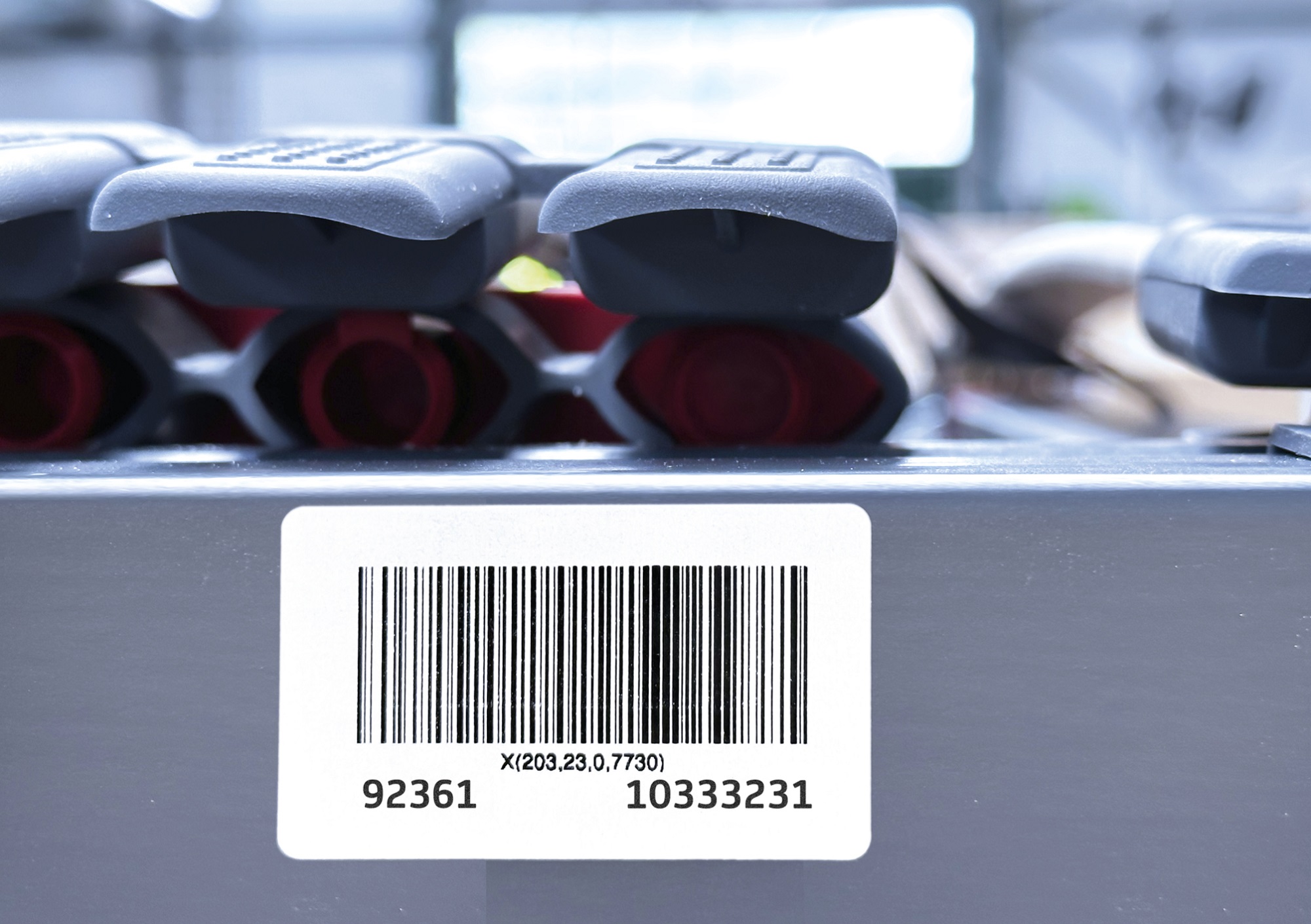 Traceable slatted frame