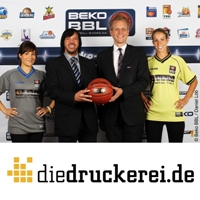 Walter Meyer, CEO of Onlineprinters GmbH, and Jan Pommer, CEO of Beko BBL.