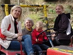 ElderPair - Help, travel and make new experiences ElderPair - Help, travel and make new experiences