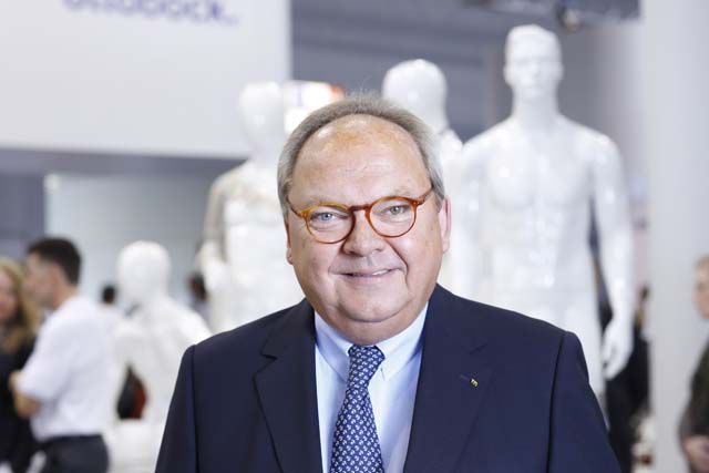 Kann auf ein erfolgreiches Geschäftsjahr 2013 zurückblicken: Werner M. Dornscheidt, Vorsitzender der Kann auf ein erfolgreiches Geschäftsjahr 2013 zurückblicken: Werner M. Dornscheidt, Vorsitzender der