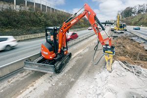 Baumaschinen aus dem HKL MIETPARK unterstützen den Aufbau der Lärmschutzwand an der A46 in Wuppertal Baumaschinen aus dem HKL MIETPARK unterstützen den Aufbau der Lärmschutzwand an der A46 in Wuppertal