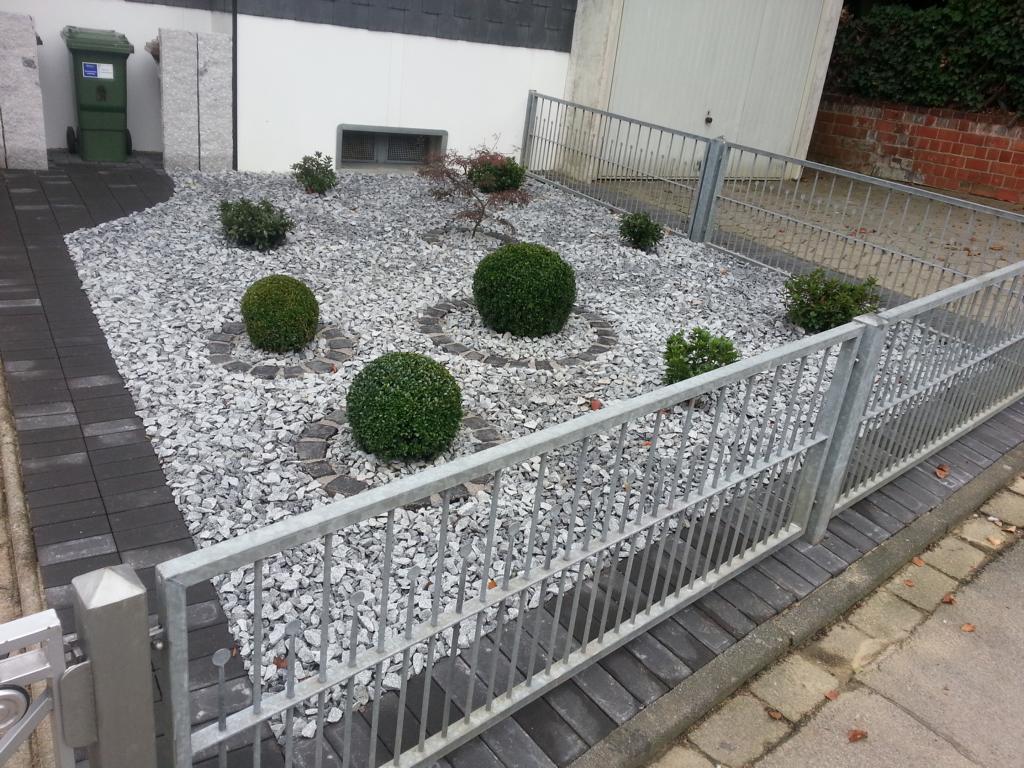 Bildquelle: ZK Gartenbau - Anlagenbeispiel Bildquelle: ZK Gartenbau - Anlagenbeispiel