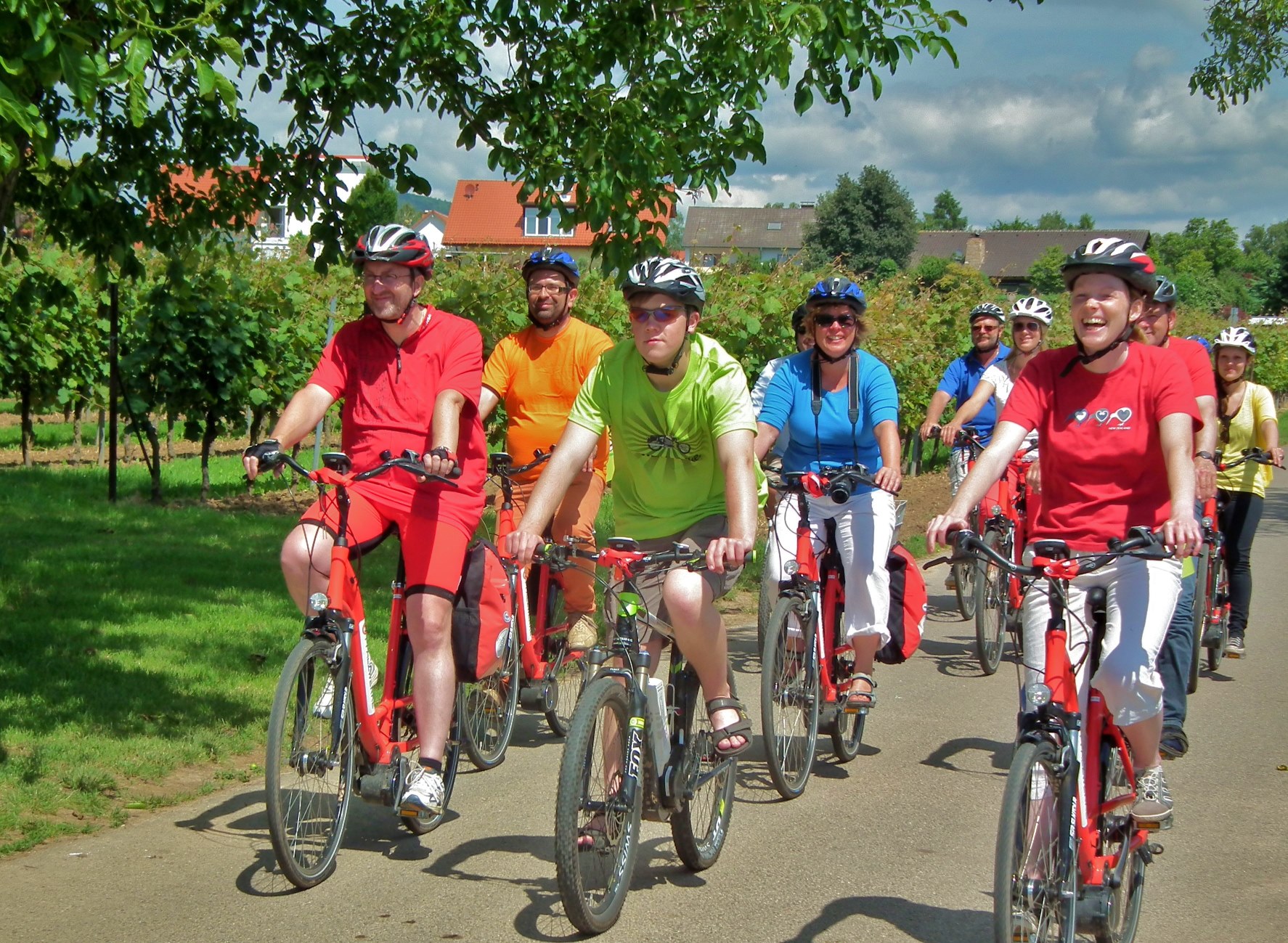 Teambuilding&Teamentwicklung bei genüsslichen, bequemen Pedelectouren mit genussradeln-pfalz Teambuilding&Teamentwicklung bei genüsslichen, bequemen Pedelectouren mit genussradeln-pfalz