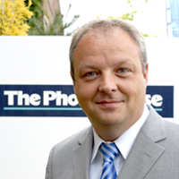 Andreas Jurkiewicz ist mit der Entwicklung des Franchise-Konzepts bei The Phone House zufrieden Andreas Jurkiewicz ist mit der Entwicklung des Franchise-Konzepts bei The Phone House zufrieden