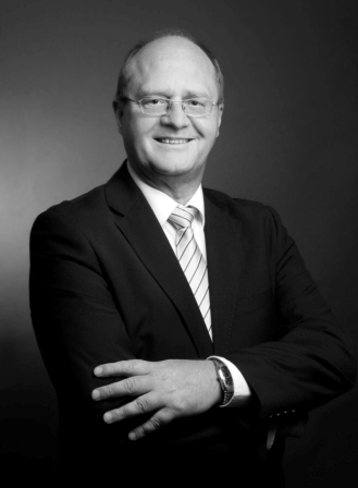 Eckart Achauer, Autor der Studie und Geschäftsführer der AGAMON Consulting GmbH, Berlin Eckart Achauer, Autor der Studie und Geschäftsführer der AGAMON Consulting GmbH, Berlin