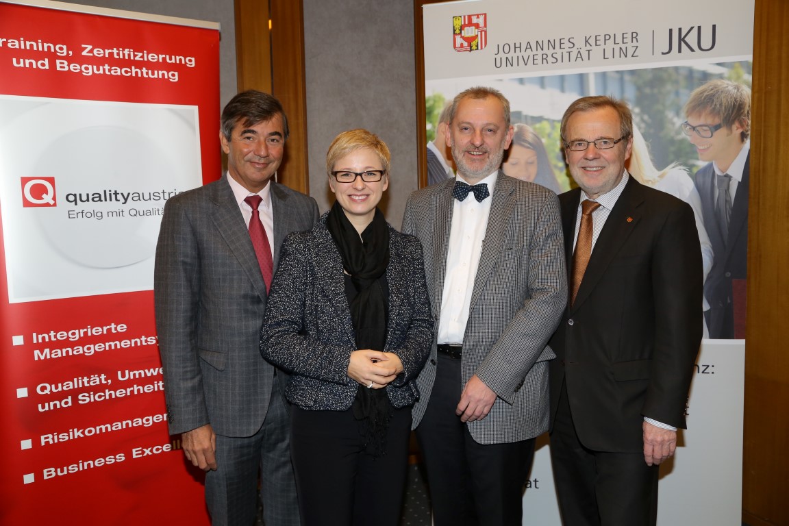 Dr. Peter Neumann, Mag.a Doris Hummer, Christian Schweiger, o.Univ.Prof. DI Dr. Richard Hagelauer Dr. Peter Neumann, Mag.a Doris Hummer, Christian Schweiger, o.Univ.Prof. DI Dr. Richard Hagelauer