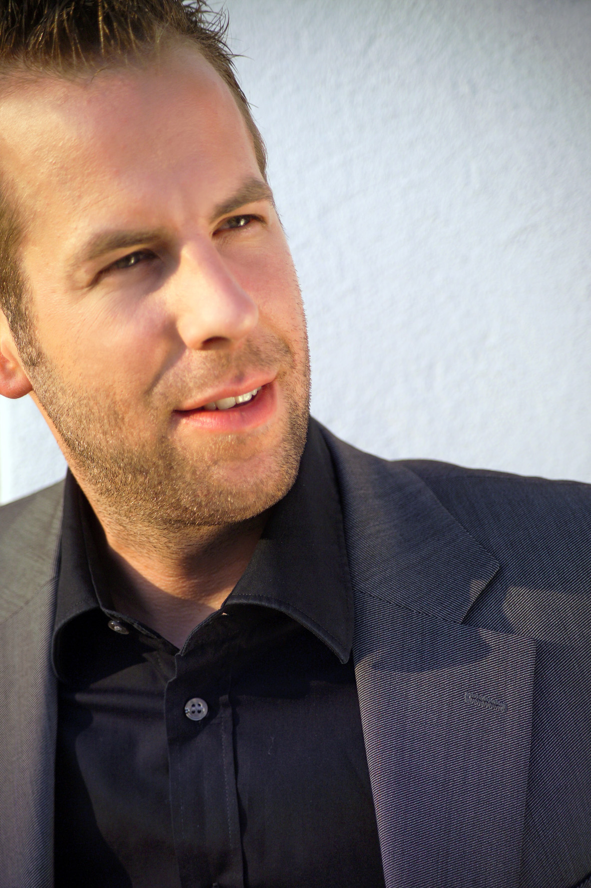 Hypnotiseur Nils Reineking war Gast im SWR-Nachtcafé Hypnotiseur Nils Reineking war Gast im SWR-Nachtcafé
