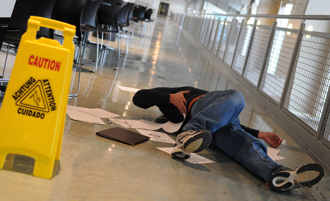 Die schnellen Helfer bei Arbeitsunfällen: Betriebssanitäter Die schnellen Helfer bei Arbeitsunfällen: Betriebssanitäter