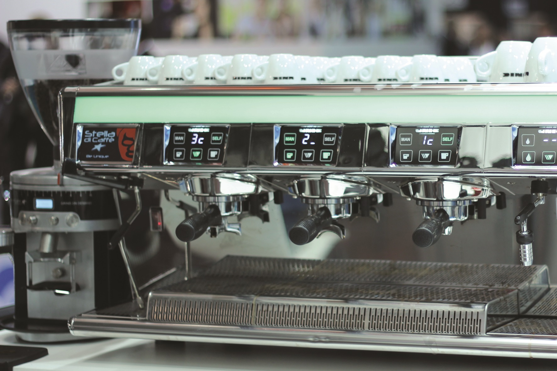 Bildunterschrift: UNIC, Stella di Caffè, DOSAMAT Bildunterschrift: UNIC, Stella di Caffè, DOSAMAT