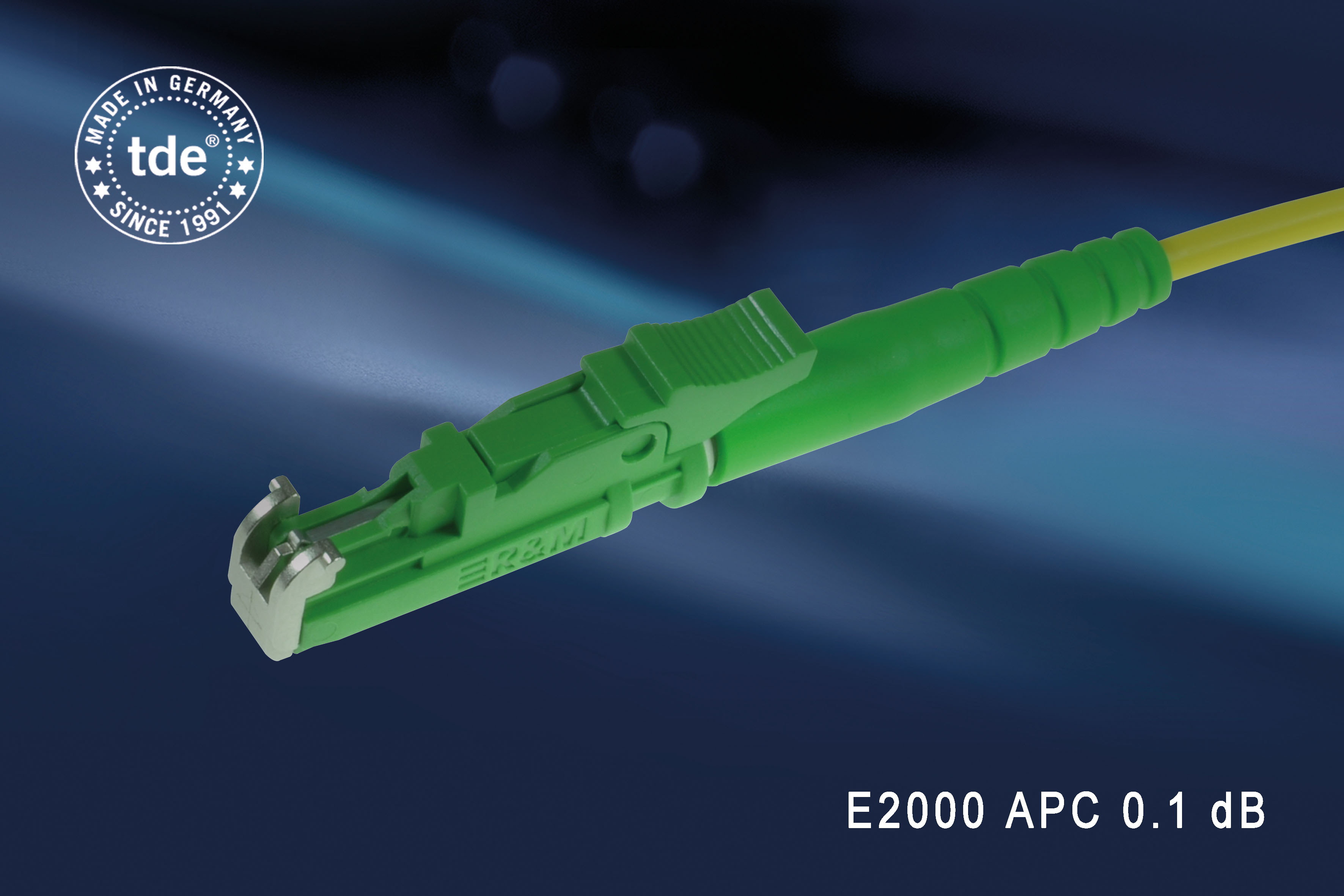 Hochperformante E2000 APC-Applikationen von tde - trans data elektronik mit nur 0,1 dB Einfügedämpfu