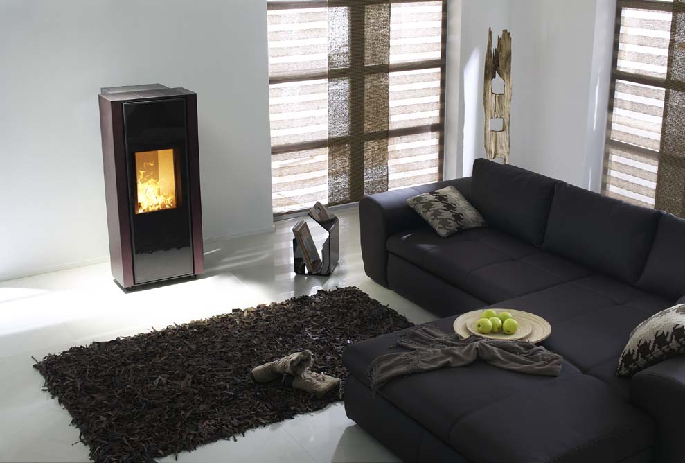 Zeitgemäße Verbrennungstechnik sorgt für sauberes und komfortables Heizen mit Holzpellets Zeitgemäße Verbrennungstechnik sorgt für sauberes und komfortables Heizen mit Holzpellets