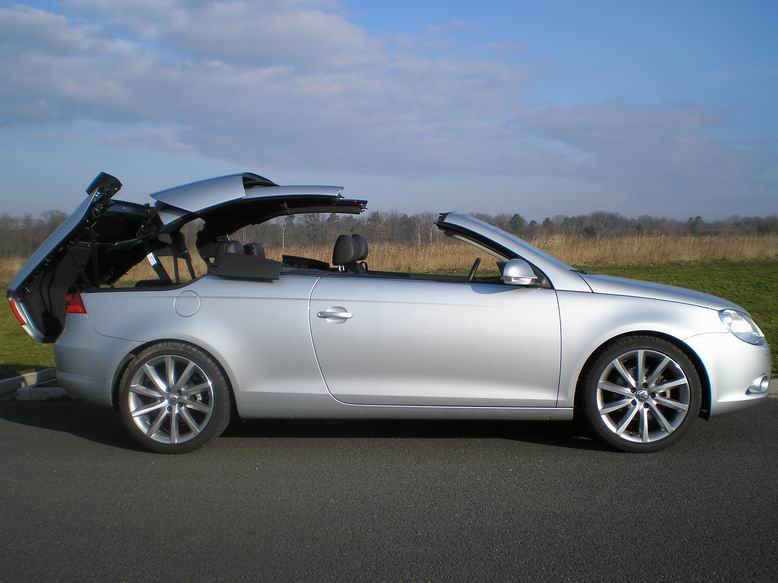 SmartTOP Verdecksteuerung für Volkswagen EOS von Mods4cars SmartTOP Verdecksteuerung für Volkswagen EOS von Mods4cars