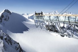 Skifahren April Sölden: Skiurlaub am Gletscher