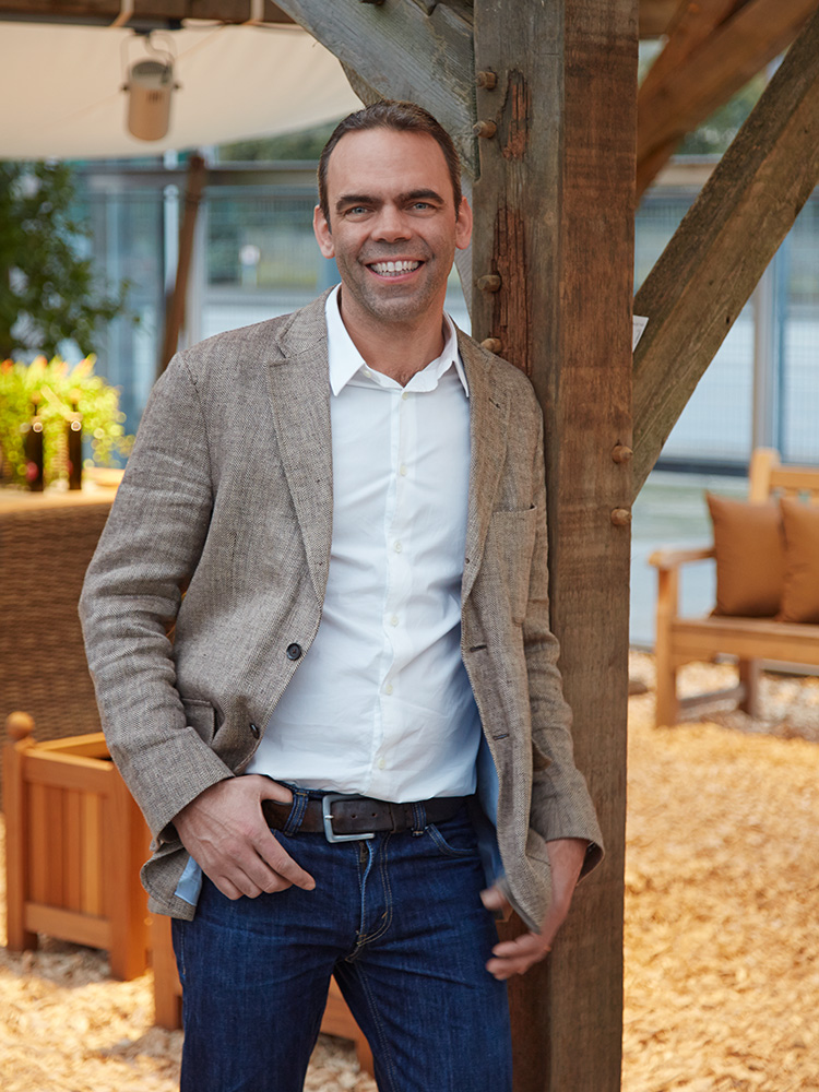 Thies Gudewer, Inhaber in dritter Generation