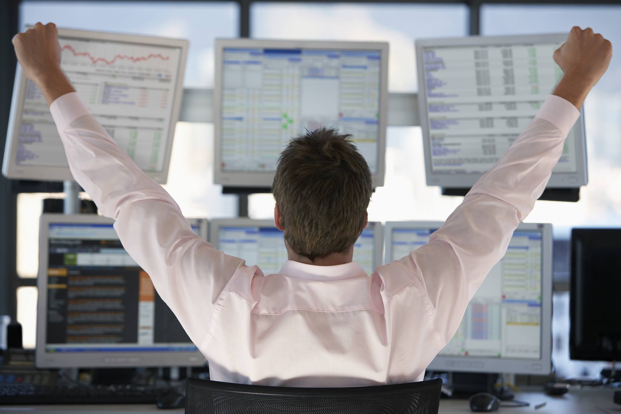 Admiral Markets präsentiert die Webinar-Specials zu Ostern