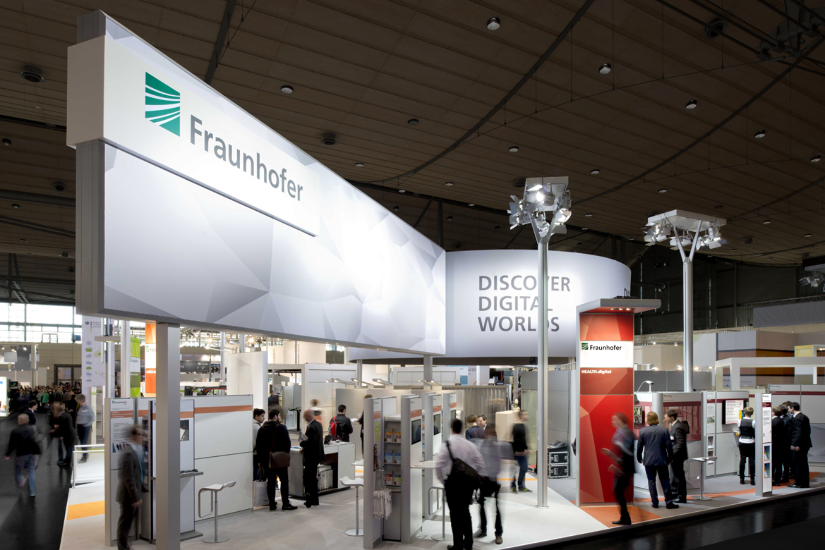 Expotechnik Group: Futuristische Themenwelt für Fraunhofer auf der CeBIT