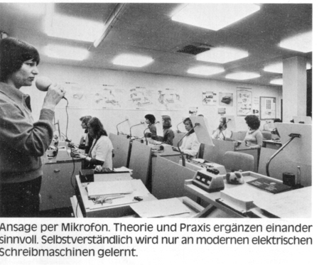 Bild aus der Informationsbroschüre der DAA Düsseldorf aus den 80er-Jahren Bild aus der Informationsbroschüre der DAA Düsseldorf aus den 80er-Jahren
