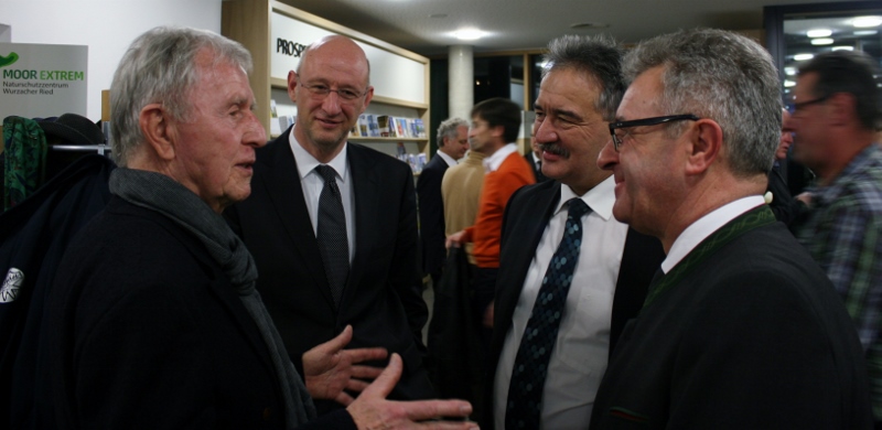 Vernisage Günter Büntig mit MdL Paul Locherer und demBürgermeister der Stadt Bad Wurzach Herrn Rolan