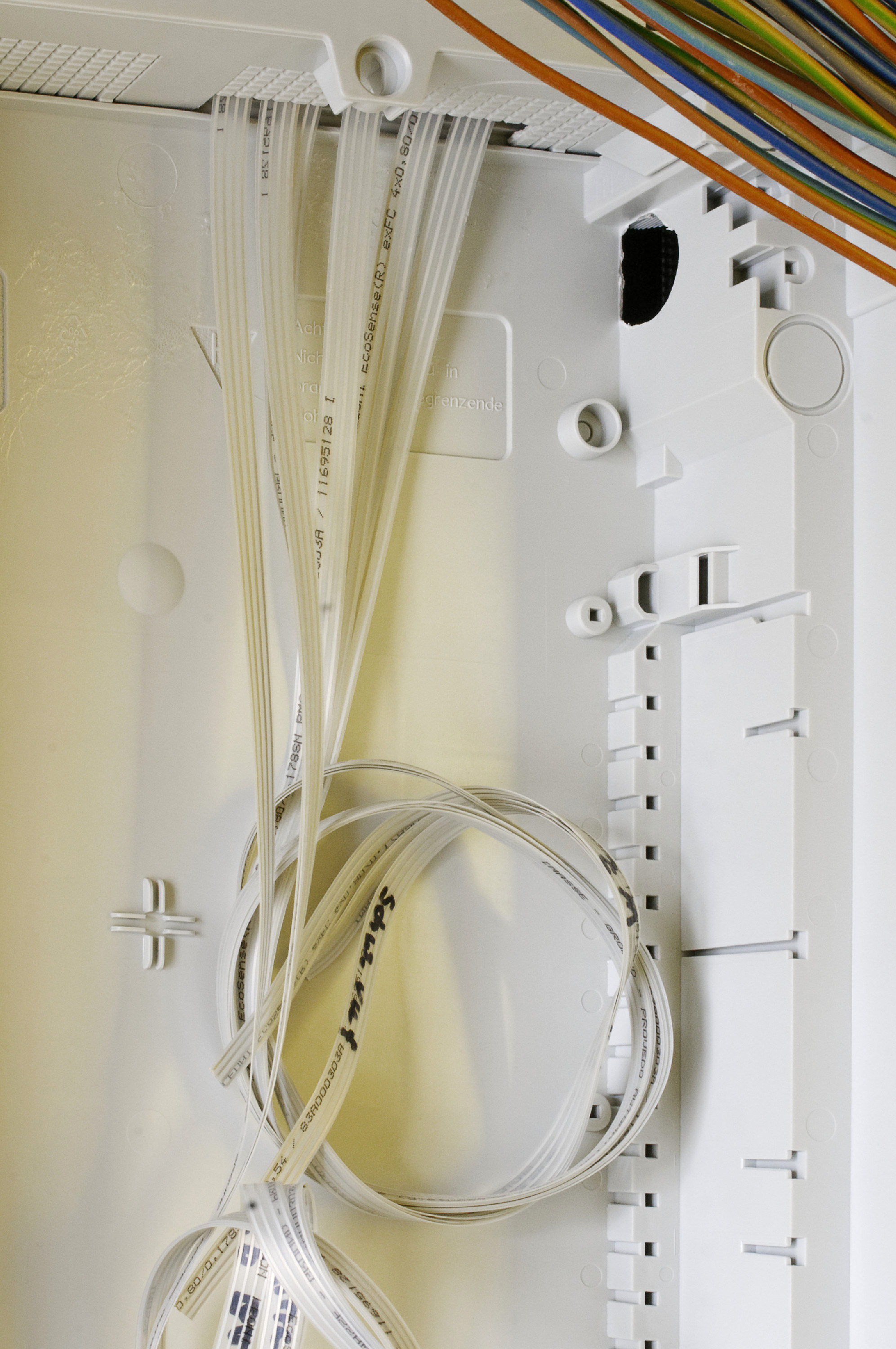 provedo micro automation: einfachste Installation mit marktneuem Kabel- und Verbindungssytem provedo micro automation: einfachste Installation mit marktneuem Kabel- und Verbindungssytem