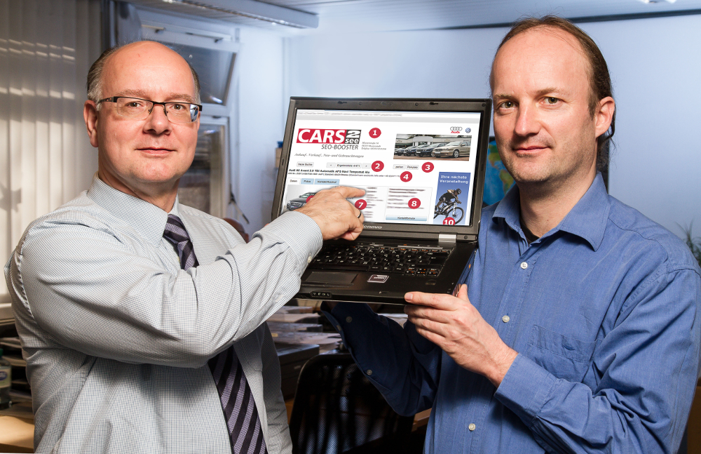 Wolfgang Zumdohme und Stephan Hasenkamp, Geschäftsführer der access Autohaus Marketing; Fotograf: fo