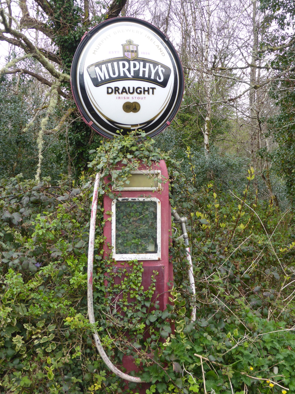 Schnieder Reisen: Natürlich gibt es Sprit in Irland