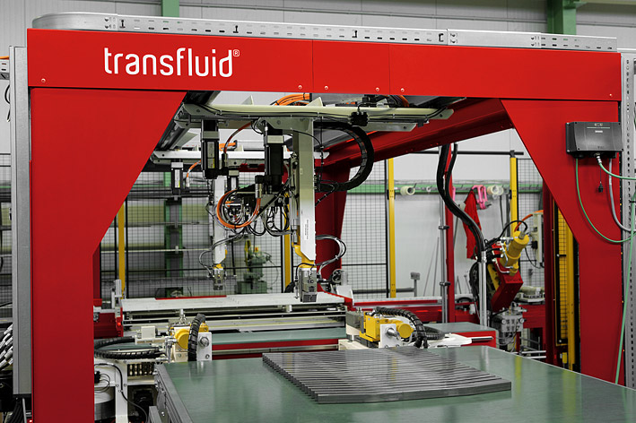 Geräuscharme vollautomatische Rohrbearbeitung mit Maschinen von transfluid für hochwertige Produkte. Geräuscharme vollautomatische Rohrbearbeitung mit Maschinen von transfluid für hochwertige Produkte.