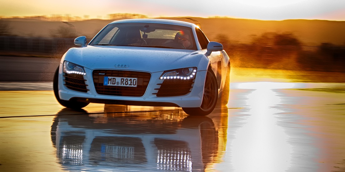 Audi R8 - Supersportler im kontrollierten Drift Audi R8 - Supersportler im kontrollierten Drift