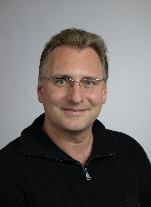 Martin Schafhäutle, ICT-Supporter, MDM Administrator und Verantwortlicher Mobile bei IDS Martin Schafhäutle, ICT-Supporter, MDM Administrator und Verantwortlicher Mobile bei IDS