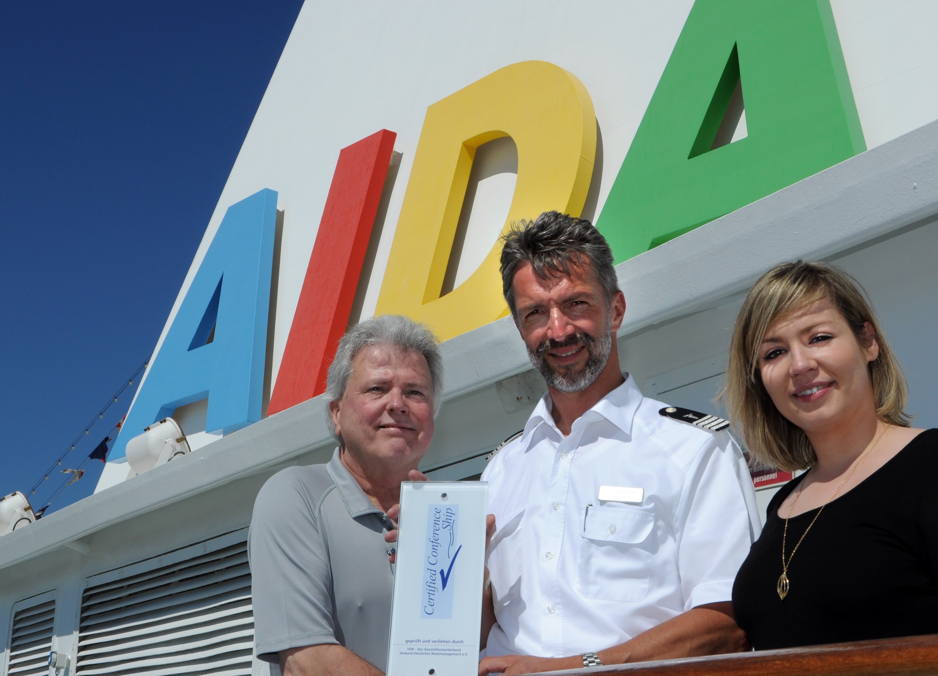 Holger Leisewitz, (Chefprüfer), Carsten Willenbockel&Sarah Langbein (AIDA Cruises)
