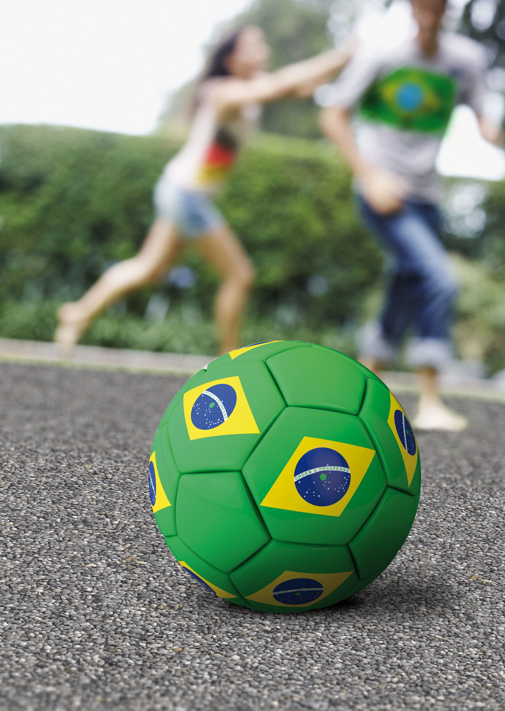 Balkone und Terrassen werden mit Triflex zum geselligen WM-Studio mit brasilianischem Flair.